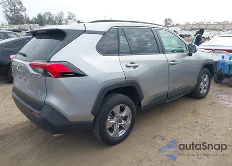 2025 Toyota Rav4 Xle/Xle Premium from USA, damaged, VIN 2T3P1RFV4SC531186